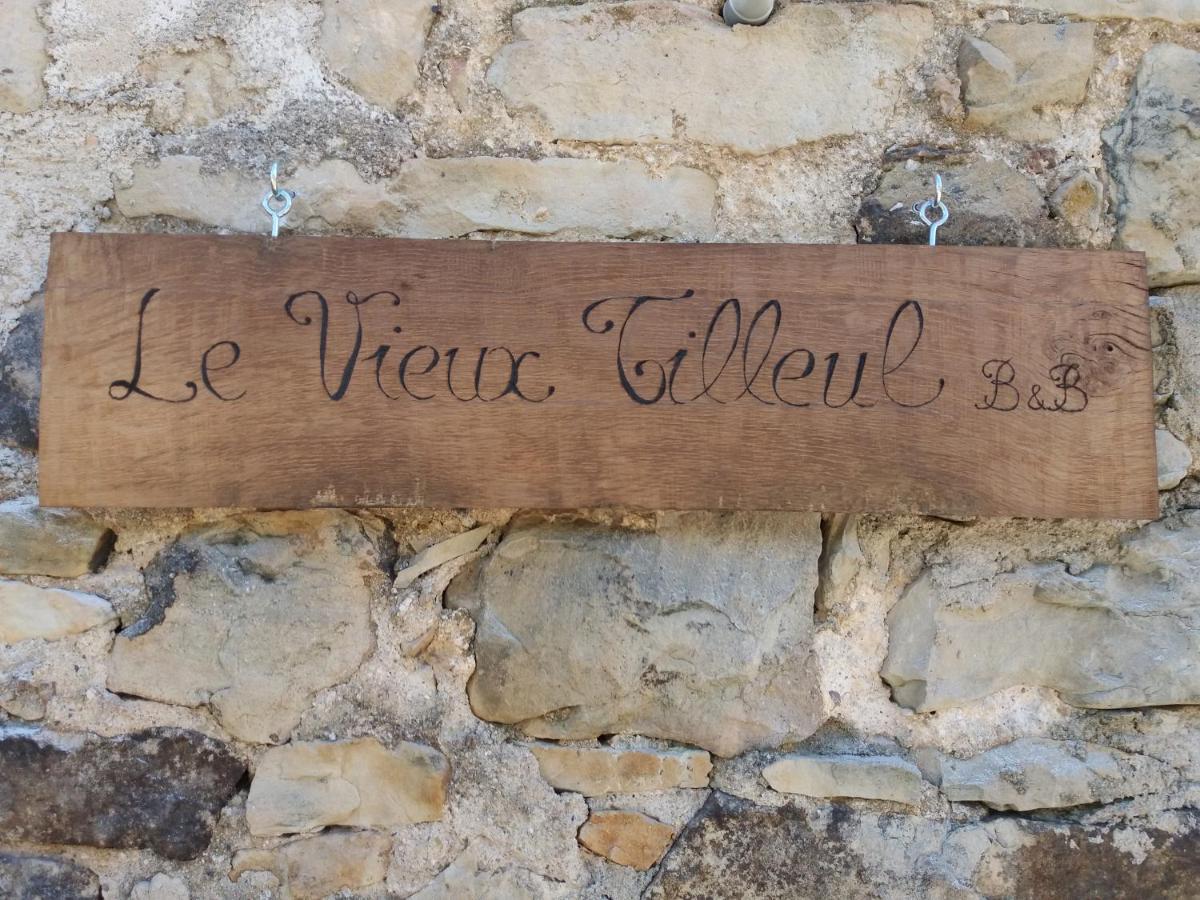 Le Vieux Tilleul Banne Exterior photo